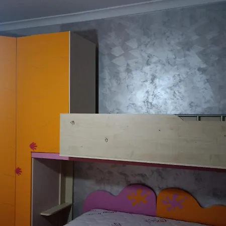 Апартаменты Valendriu's House *